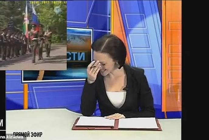 Anna Kizilova's daughter interrupts a live bulletin to tell her she has a text message 