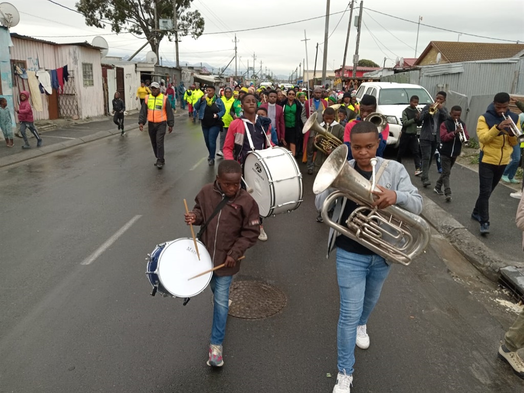 PICS | Hundreds march in Khayelitsha in protest at sex assault in local  church over Easter weekend | News24