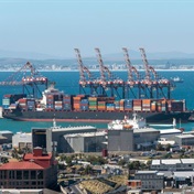 SA is supposed to enjoy bumper fruit exports this season - but Cape Town port is in crisis