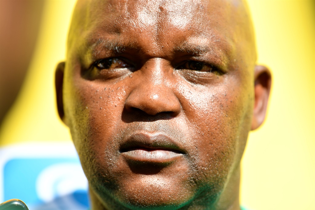 Mamelodi Sundowns  coach Pitso Mosimane has been making contradictory comments about their position in the league race. 