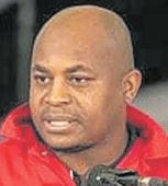 THE EFF’s Pontsho Mashumu wants the Ba-Phalaborwa Municipality to account for the irregular payment of a R1 million tender. 