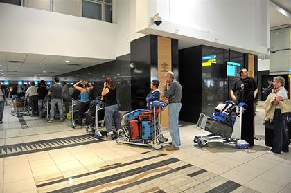 saa baggage claim