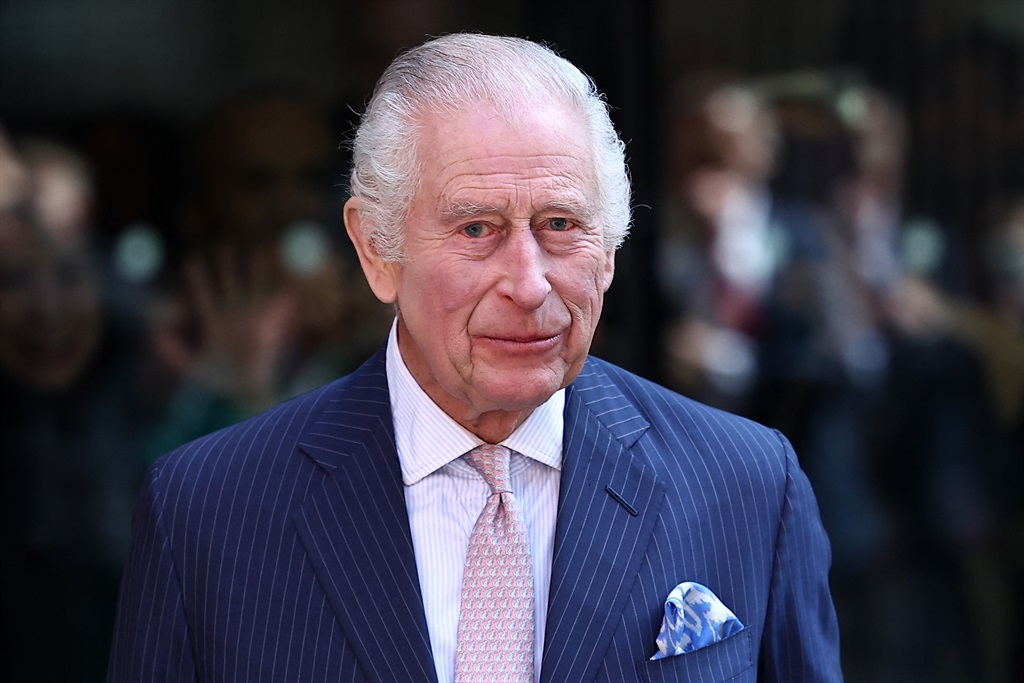  Britain's King Charles III arrives to visit the University College Hospital Macmillan Cancer Centre in London on April 30, 2024.  (Henry Nicholls/AFP)