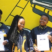  Matric pupil: A distinction is loading! 