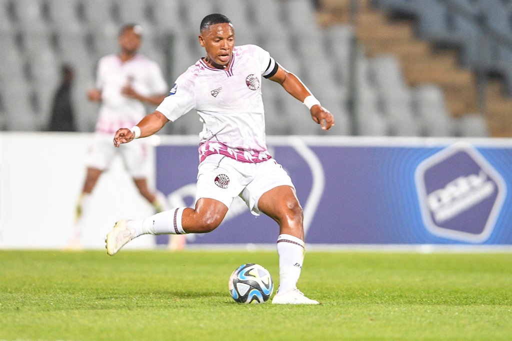 Experienced midfielder Andile Jali is currently a free agent and will make a decision on what happens next in his career, with retirement not being ruled out. (Photo by Lefty Shivambu/Gallo Images)