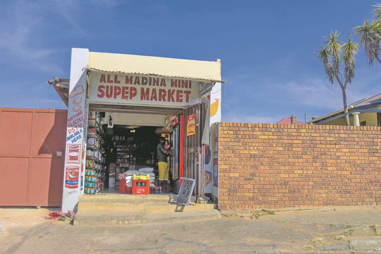 Spaza shops, while popular and convenient in the townships, are not advancing the economic empowerment of black people as some have argued. South Africa needs a more viable plan to achieve this. 