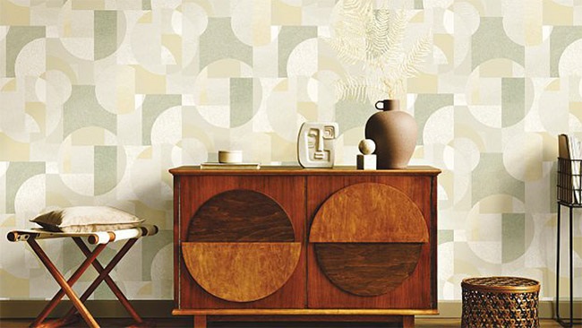 How to use wallpaper in a stylish way