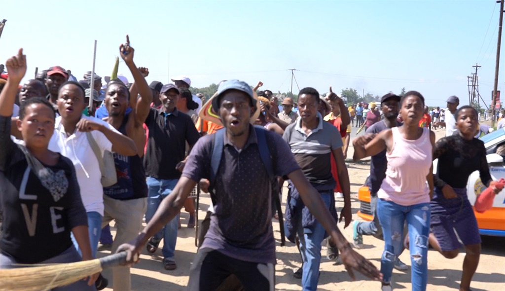 Diepsloot residents staged a protest against foreign nationals on Thursday, after the death of a police officer. 