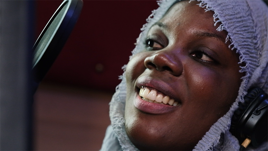 Senegalese rapper, Mina La Voilée