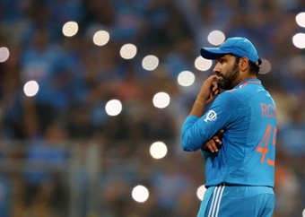 India eye fairy-tale finish in Cricket World Cup final against Australia