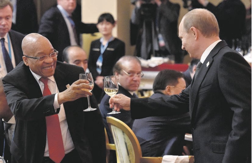 This file photograph shows a delighted former president Jacob Zuma and Russian President Vladimir Putin raising a glass to each other at a gala dinner held at the Bashkir State Opera and Ballet Theatre in Russia. Picture: Elmond Jiyane / GCIS