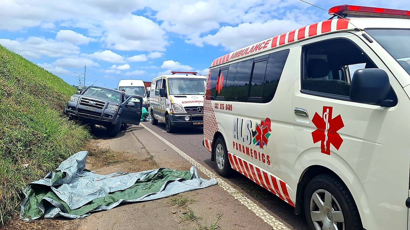 A three car accident on the N3 near the Mariannhill Toll Plaza has claimed the life of a three-year-old girl. 