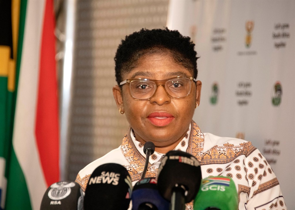 Minister Ntshavheni accusesd the SA private sector of trying to collapse the government during a post-Cabinet briefing on Monday, 20 November.