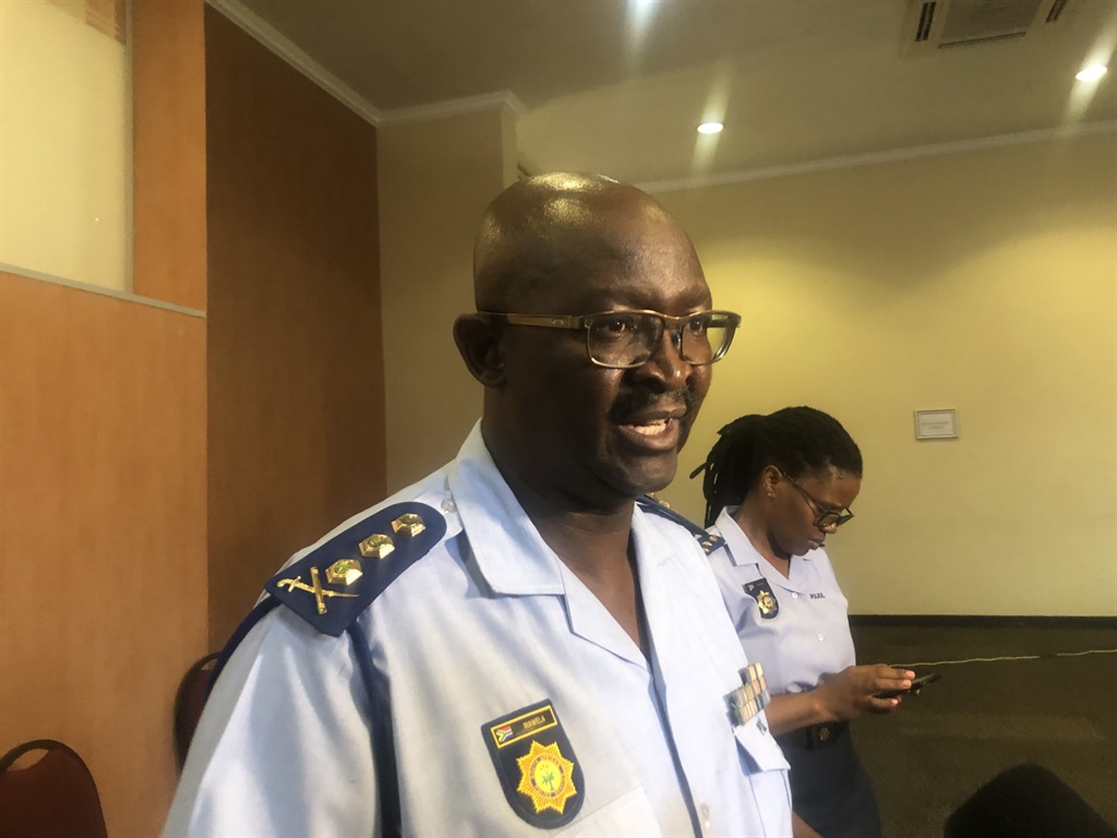 Gauteng police commissioner Lieutenant-General Elias Mawela presenting the crime stats. Photo by Sylvester Sibiya