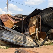 'Jealous' lover sets baby mama's shack on fire 