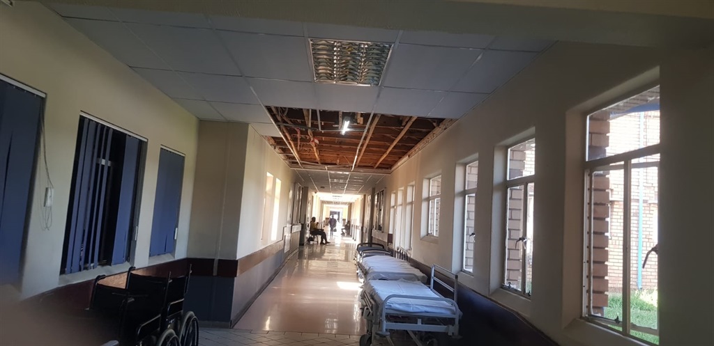 A damaged ceiling in the corridors of the casualty and reception area at Odi District Hospital in Mabopane. Photo by Keletso Mkhwanazi