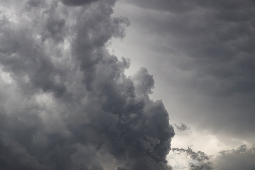 Severe weather alerts: Storms and floods could hit parts of SA this weekend - News24