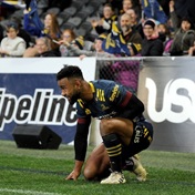 Highlanders survive early Waratahs onslaught to secure big win in Dunedin