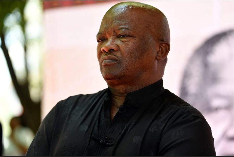 Bantu Holomisa has asked the committee on intelligence to probe a report on allegations of corruption in the judiciary. 