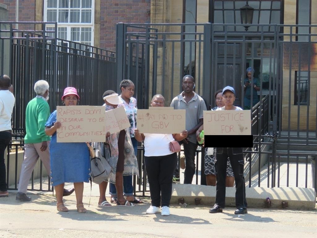 Residents protest in support of the rape victim. Photo by Khaya Masipa