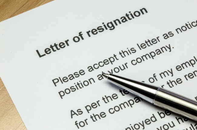 10 questions to ask yourself before you resign.