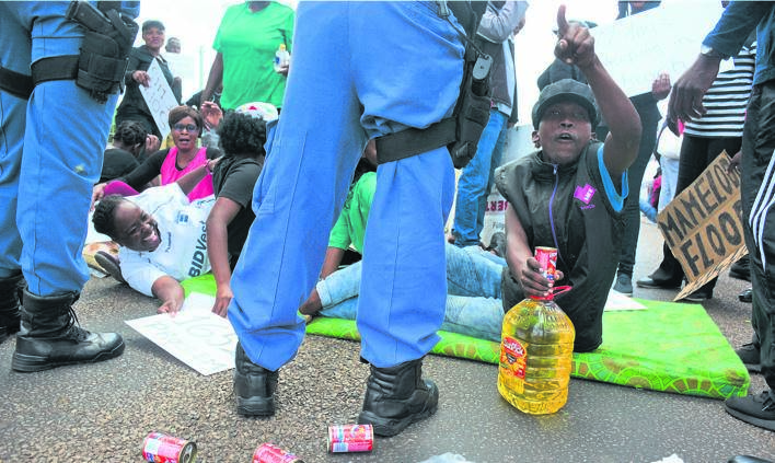 Tshwane residents picket on the streets during the State of the Province Address. Photo by Raymond Morare